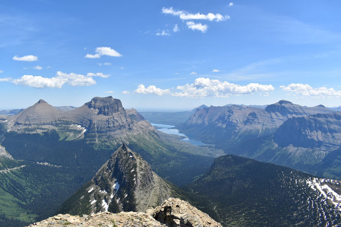 The Best Montana Landscapes to Put on Your Wall (and Why They Work as Maps)